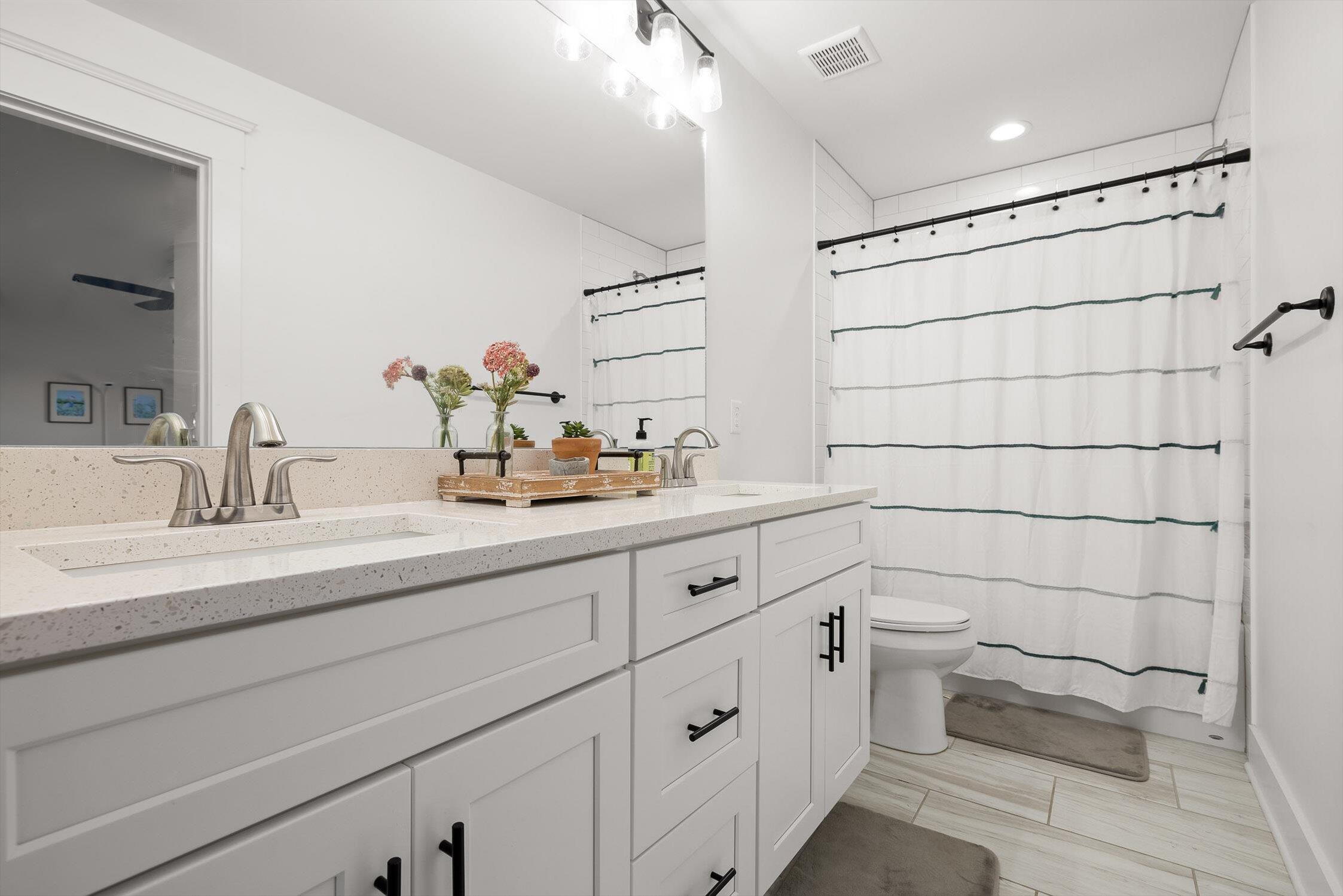 Chattanooga, Tennessee 37405, United States, 3 Bedrooms Bedrooms, ,3 BathroomsBathrooms,Residential,Active,243173