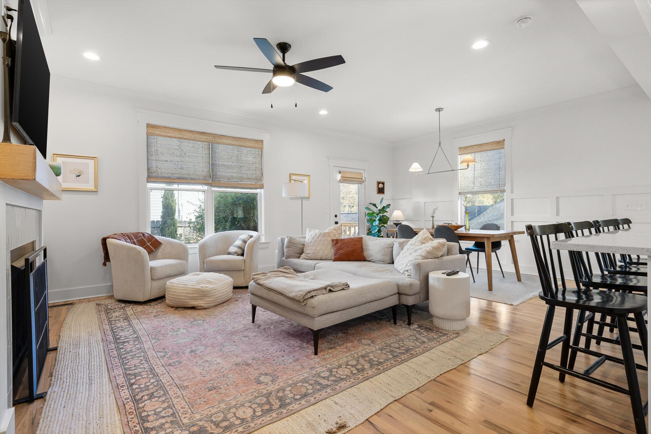 Chattanooga, Tennessee 37405, United States, 3 Bedrooms Bedrooms, ,3 BathroomsBathrooms,Residential,Active,243173