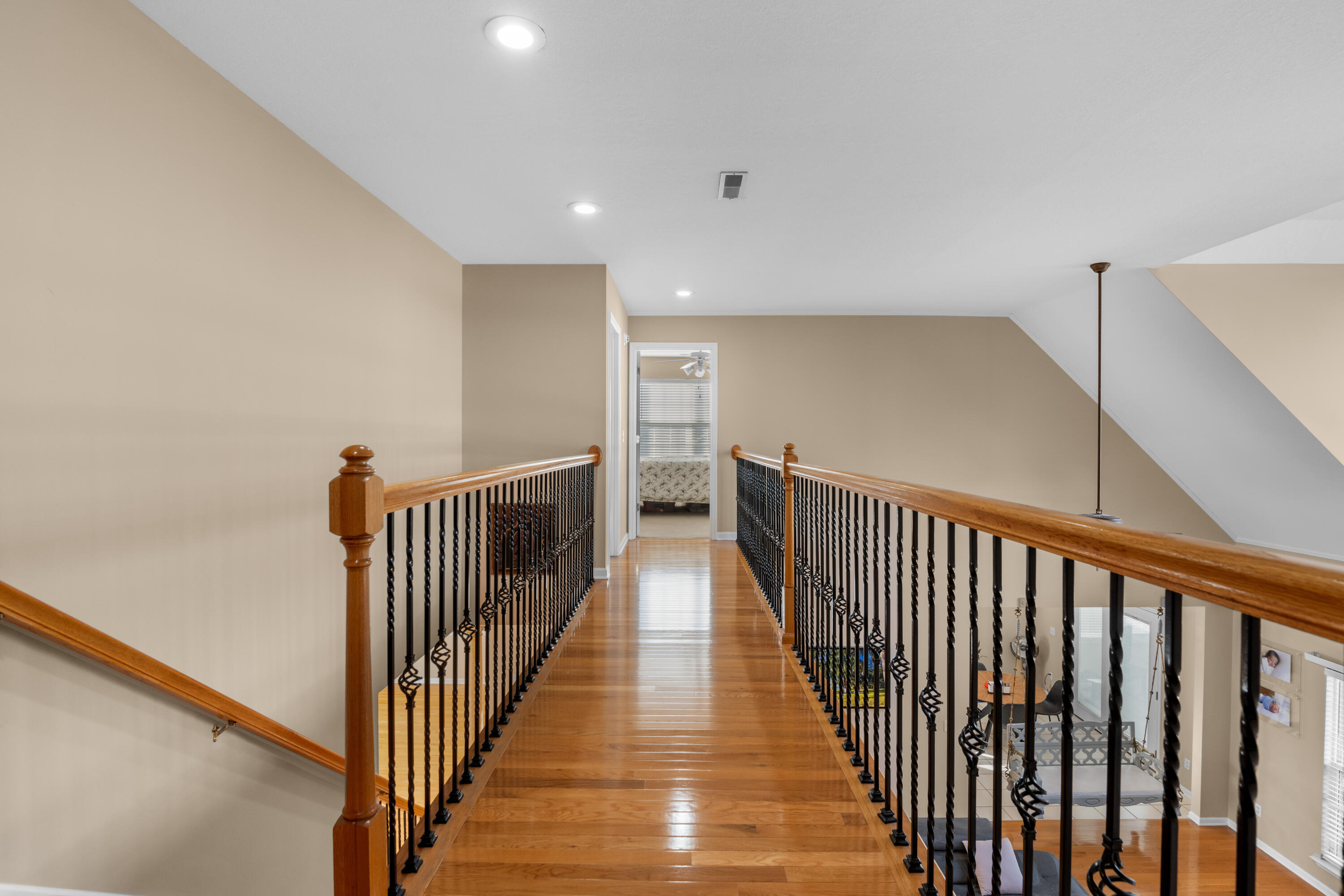 8915 Streamside Drive, Ooltewah, Tennessee image 33