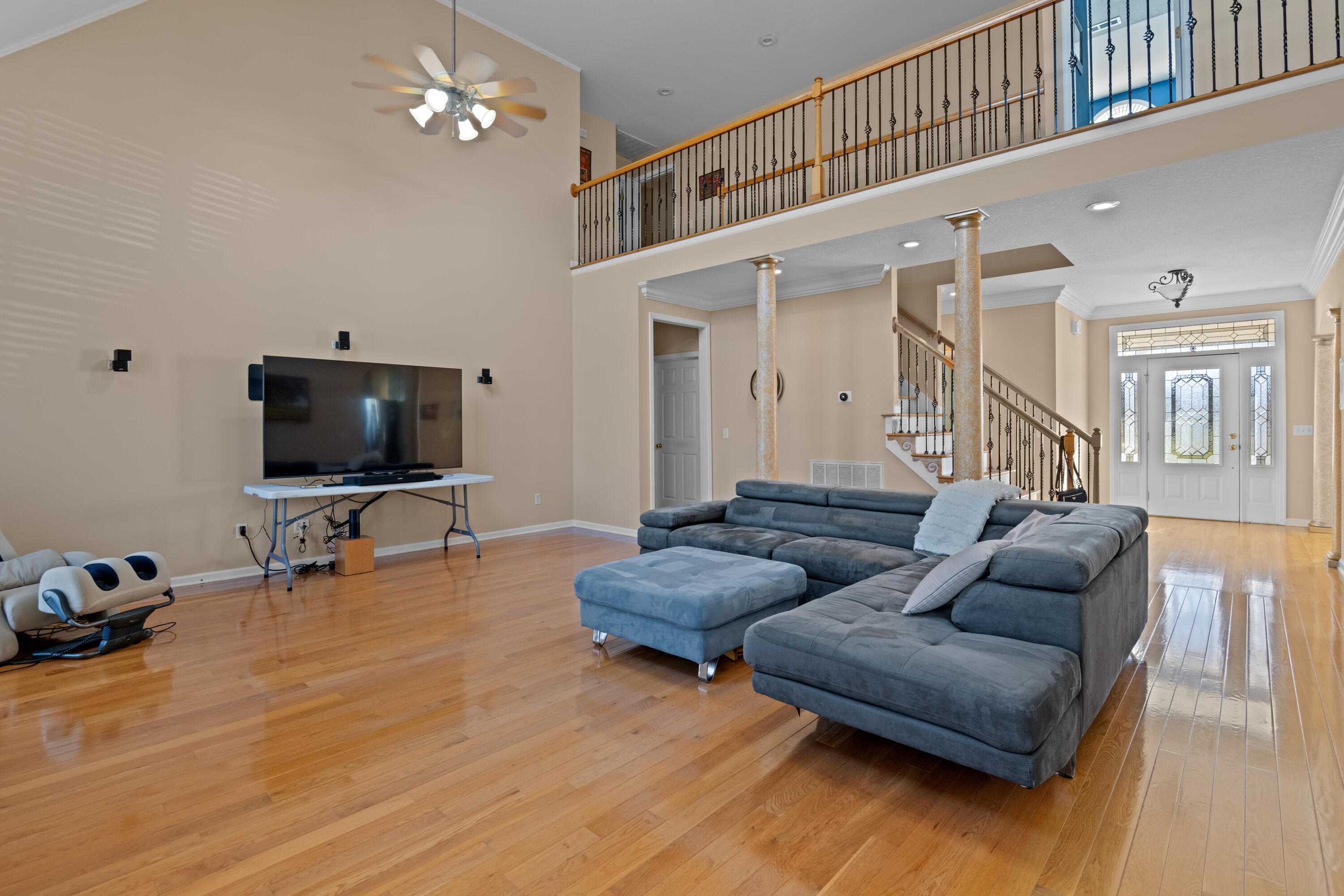 8915 Streamside Drive