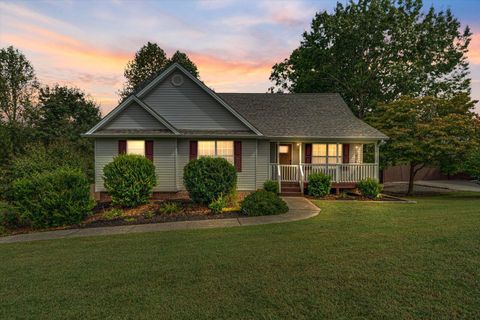 Photo of 258 Heather Oaks Trail SE, Cleveland, TN 37323 (MLS # 1521341)