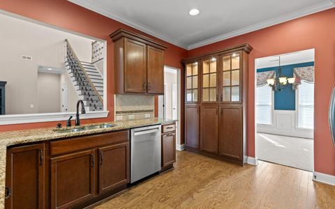 Tiny photo for 881 Lynnstone Drive, Chattanooga, TN 37405 (MLS # 1526401)