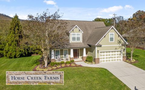 Photo of 881 Lynnstone Drive, Chattanooga, TN 37405 (MLS # 1526401)