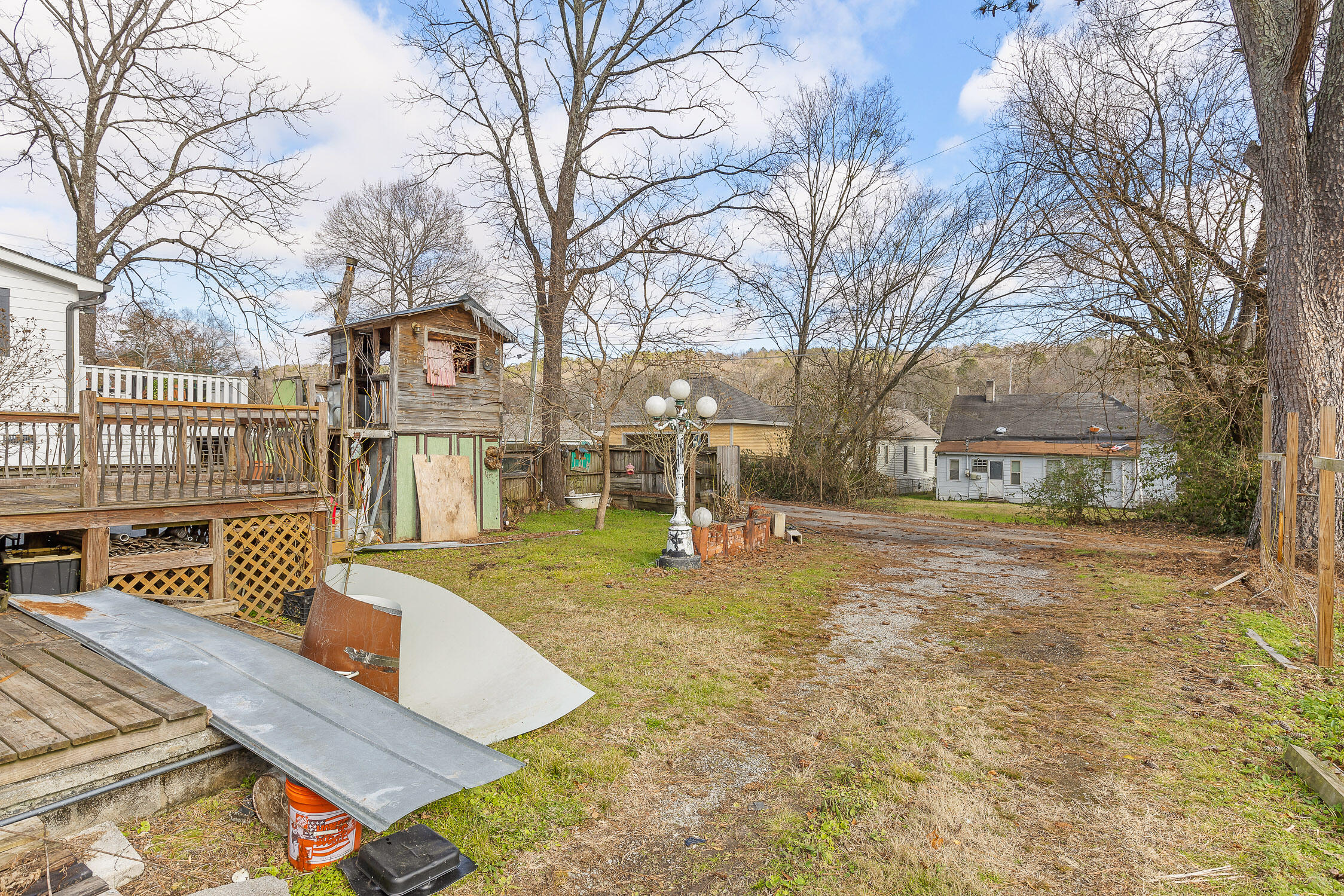 Chattanooga, Tennessee 37409, United States, 3 Bedrooms Bedrooms, ,3 BathroomsBathrooms,Residential,Contingent,18747