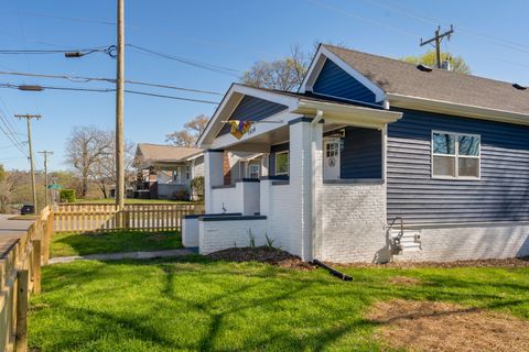 Tiny photo for 1614 E 12th Street, Chattanooga, TN 37404 (MLS # 1530392)