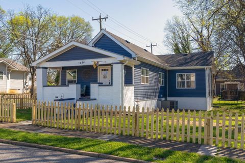 Photo of 1614 E 12th Street, Chattanooga, TN 37404 (MLS # 1530392)