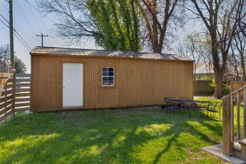 Tiny photo for 1614 E 12th Street, Chattanooga, TN 37404 (MLS # 1530392)