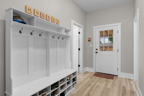 Tiny photo for 1614 E 12th Street, Chattanooga, TN 37404 (MLS # 1530392)