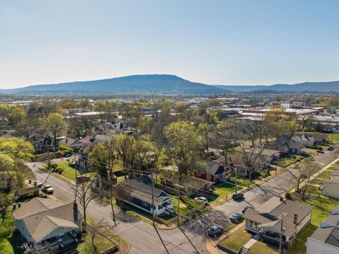 Tiny photo for 1614 E 12th Street, Chattanooga, TN 37404 (MLS # 1530392)