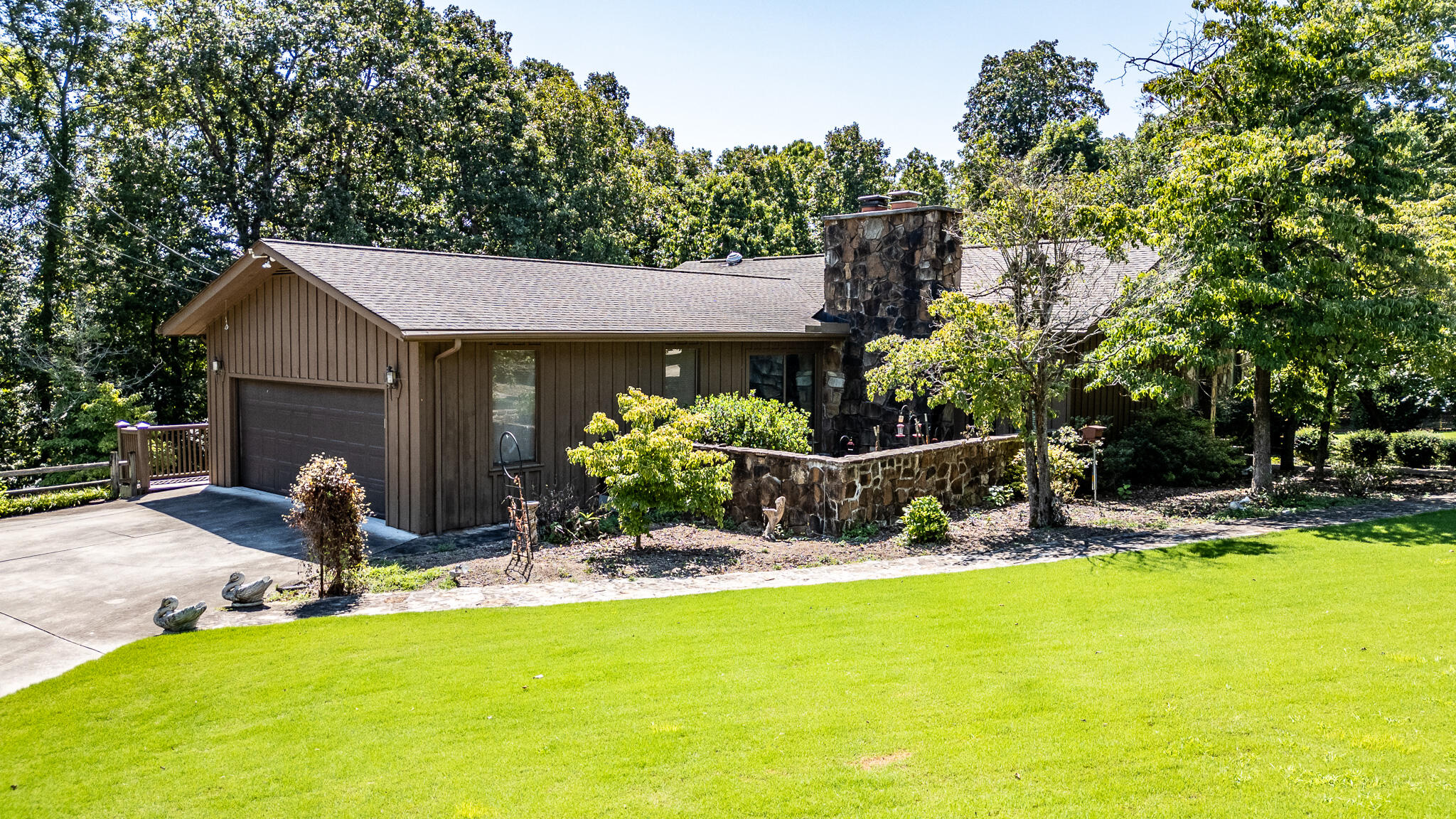 4202 Loftwood Drive, Cohutta, Georgia image 10