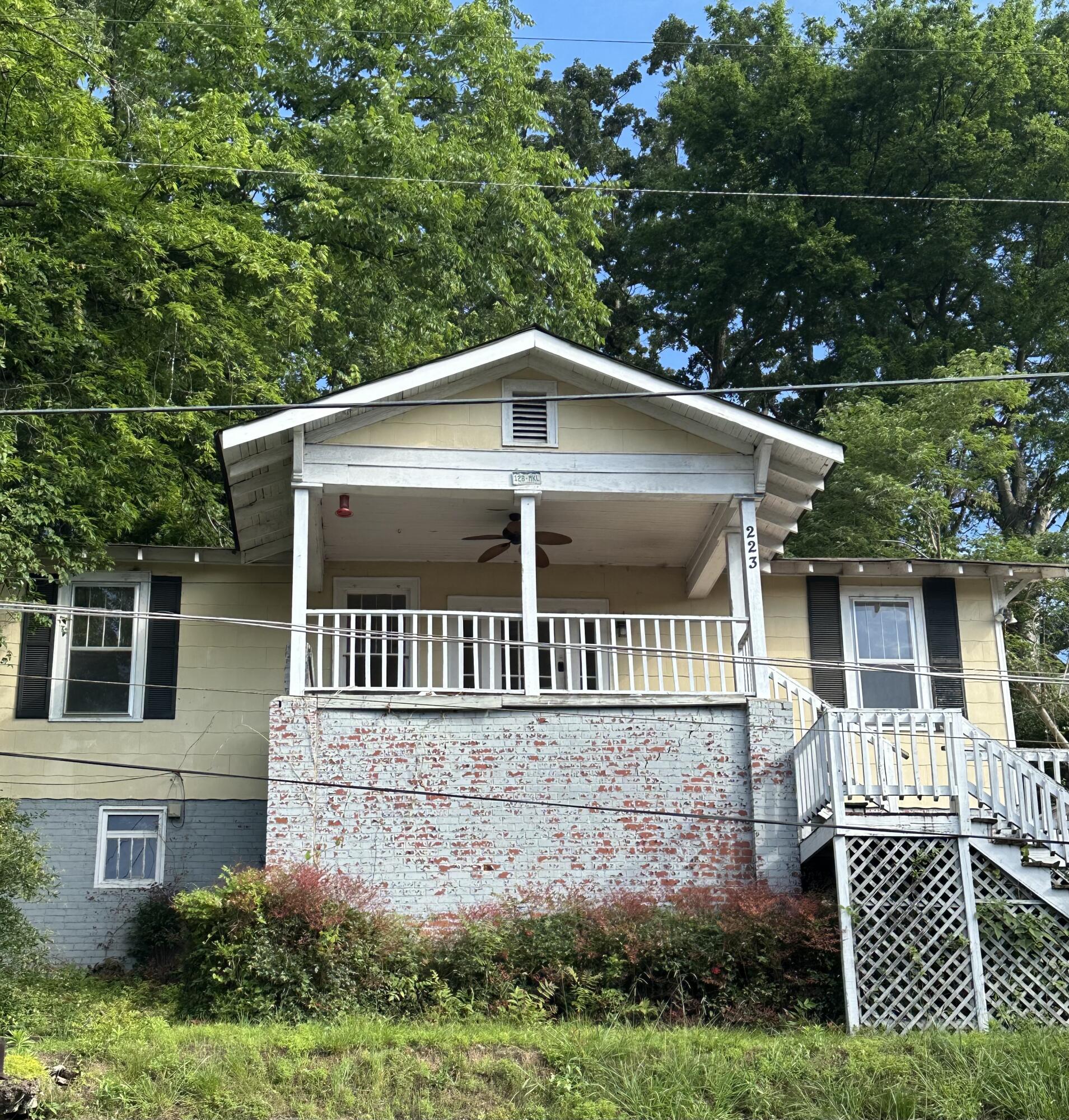 223 Baker Street, Chattanooga, Tennessee image 2