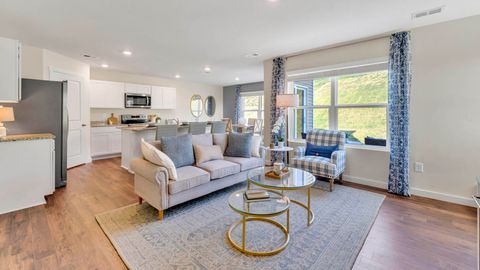 Tiny photo for 148 Evergreen Cir, Rossville, GA 30741 (MLS # 1531172)