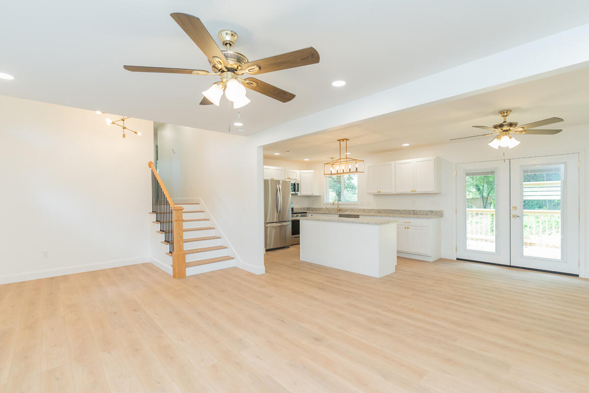 400 Regal Drive, Chattanooga, Tennessee image 1