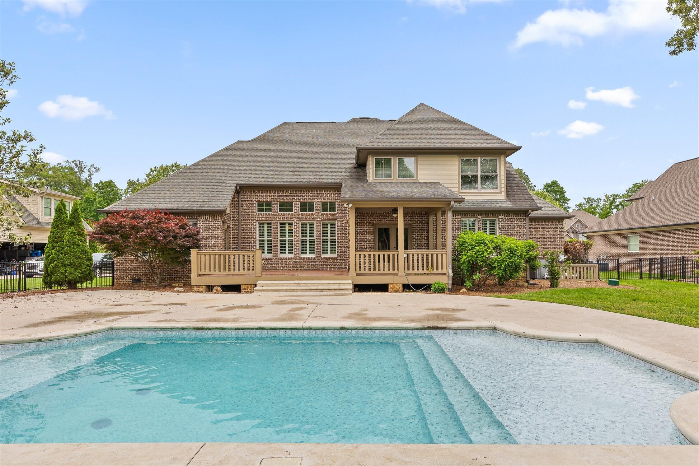 Ooltewah, Tennessee 37363, United States, 6 Bedrooms Bedrooms, ,3 BathroomsBathrooms,Residential,Contingent,125590