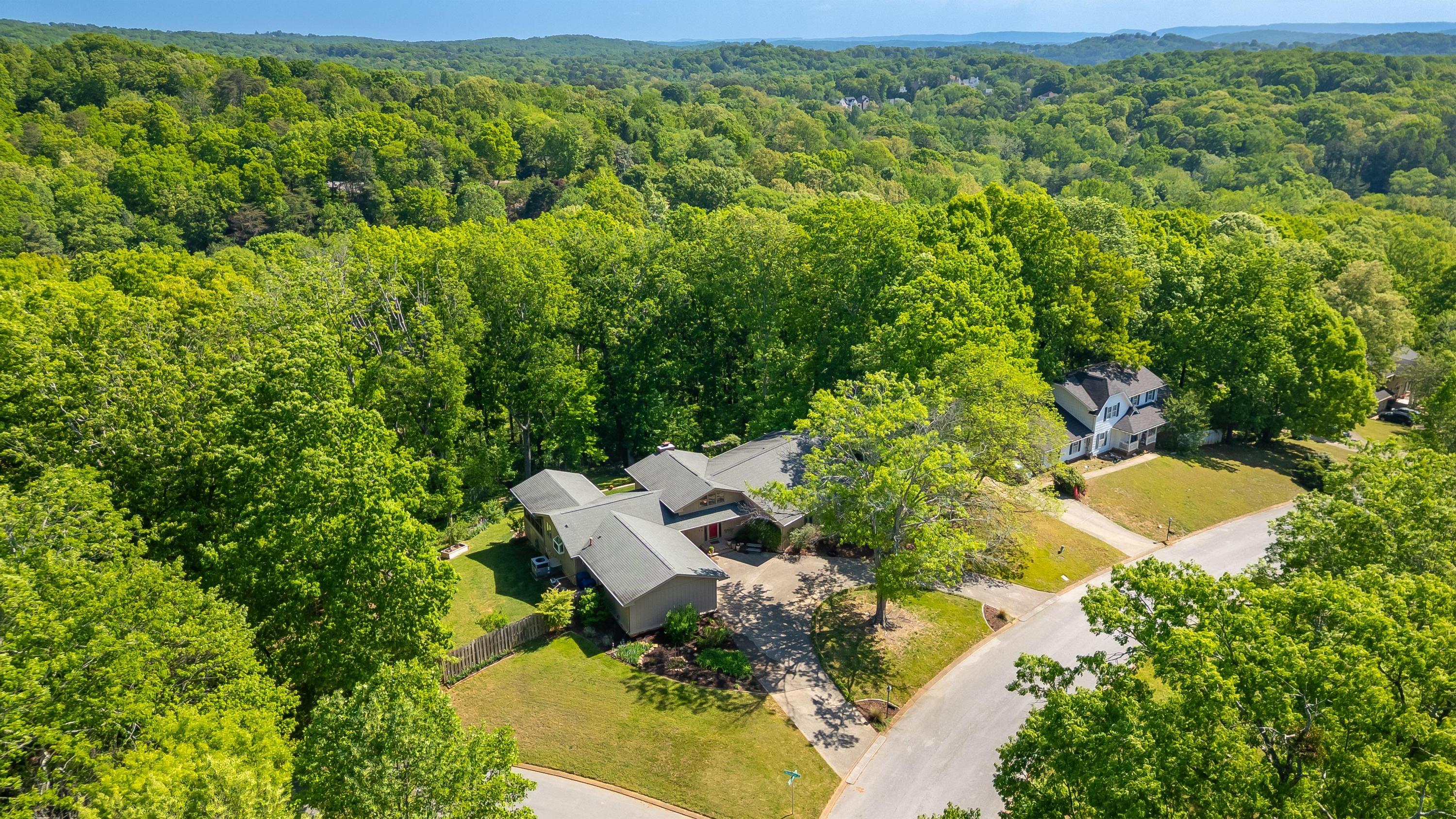 1801 Colonial Shores Drive