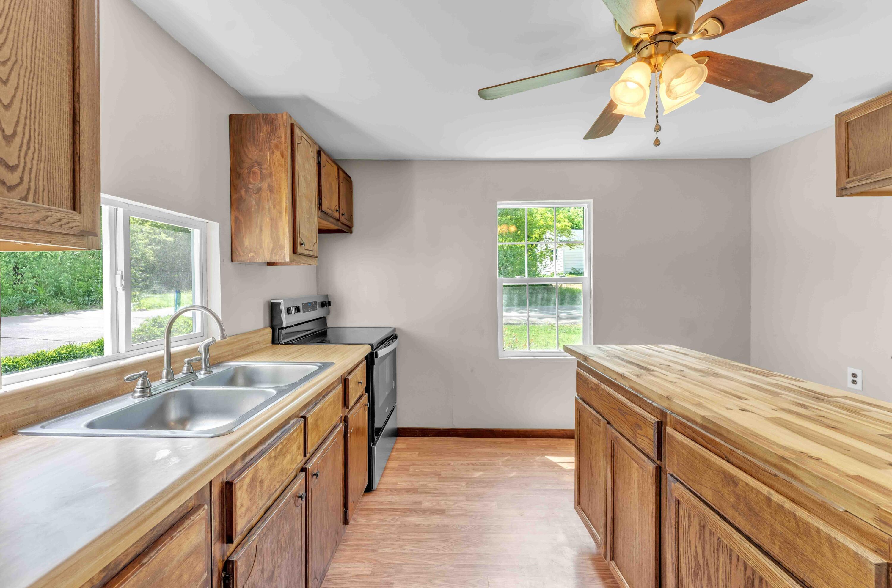 1526 W View Street, Athens, Tennessee image 10