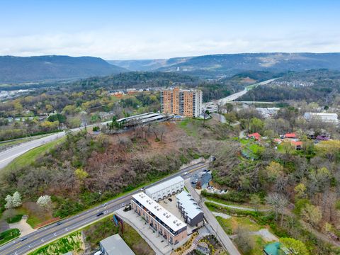 Tiny photo for 724 W Bell Avenue, Chattanooga, TN 37405 (MLS # 1530490)