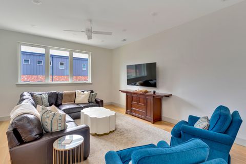 Tiny photo for 724 W Bell Avenue, Chattanooga, TN 37405 (MLS # 1530490)