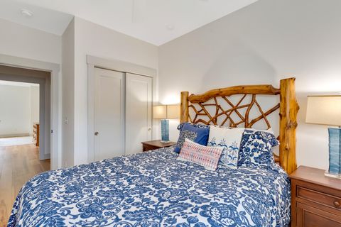 Tiny photo for 724 W Bell Avenue, Chattanooga, TN 37405 (MLS # 1530490)