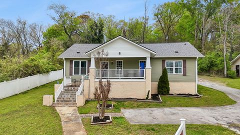 Photo of 3803 Countryside Drive, Chattanooga, TN 37406 (MLS # 1531694)