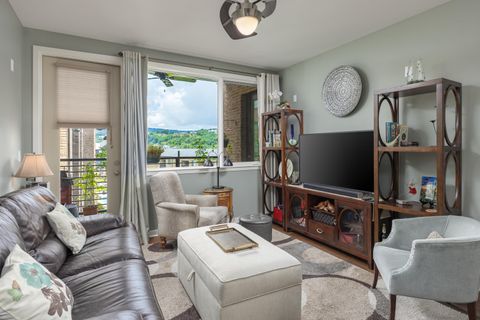 Photo of 200 Manufacturers Road, Chattanooga, TN 37405 (MLS # 1517288) Photo of 200 Manufacturers Road, Chattanooga, TN 37405 (MLS # 1517288)