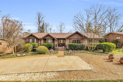 Photo of 112 Douglas Drive, Chattanooga, TN 37412 (MLS # 1526348)