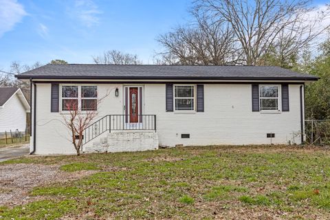 Photo of 1114 Mcbrien Rd Rd, Chattanooga, TN 37412 (MLS # 1527361)