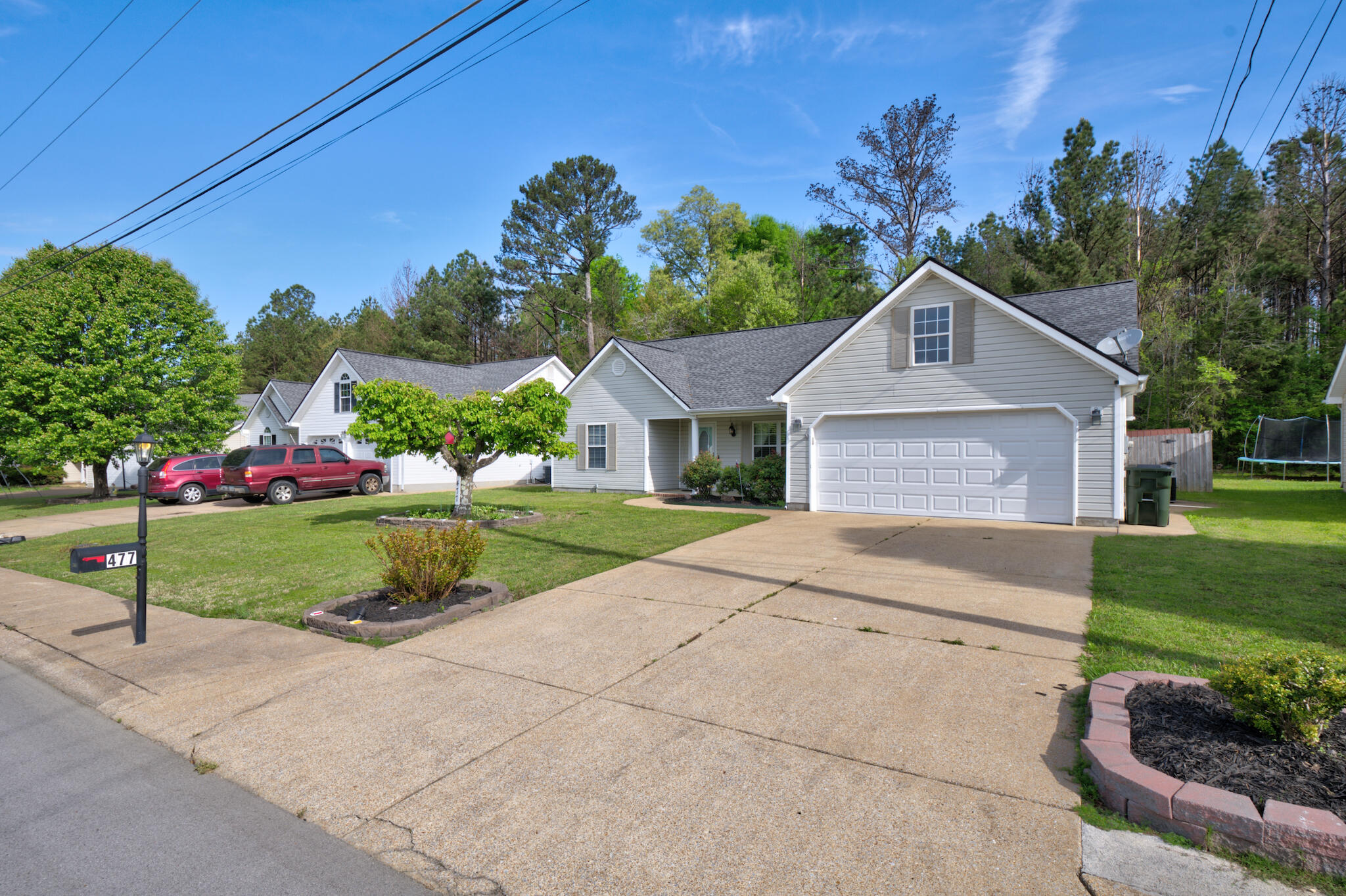 477 Colony Circle, Fort Oglethorpe, Georgia image 2