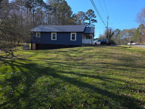 Tiny photo for 1009 W Main Street, LaFayette, GA 30728 (MLS # 1526949)