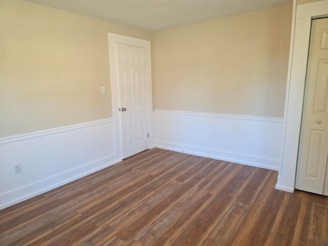 Tiny photo for 1009 W Main Street, LaFayette, GA 30728 (MLS # 1526949)