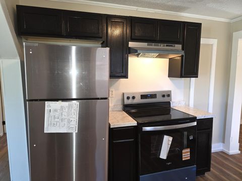 Tiny photo for 1009 W Main Street, LaFayette, GA 30728 (MLS # 1526949)