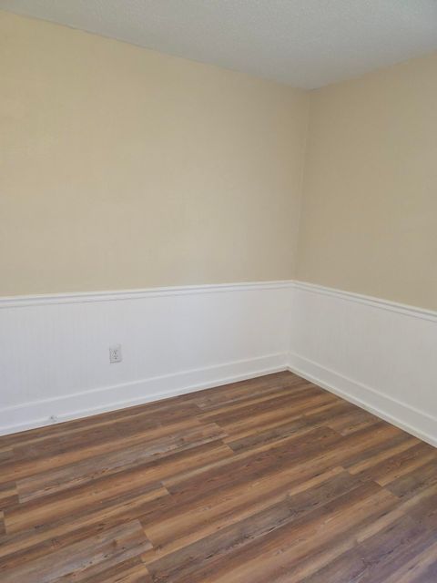 Tiny photo for 1009 W Main Street, LaFayette, GA 30728 (MLS # 1526949)