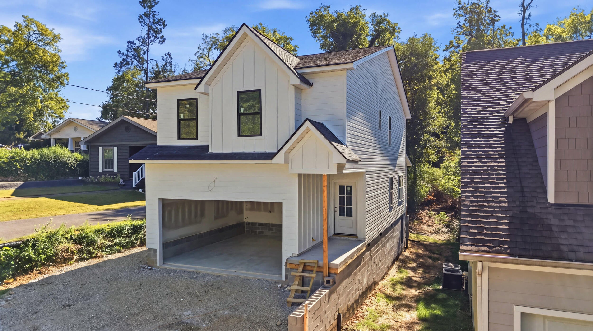 2624 Berkley. Lot 9 Drive