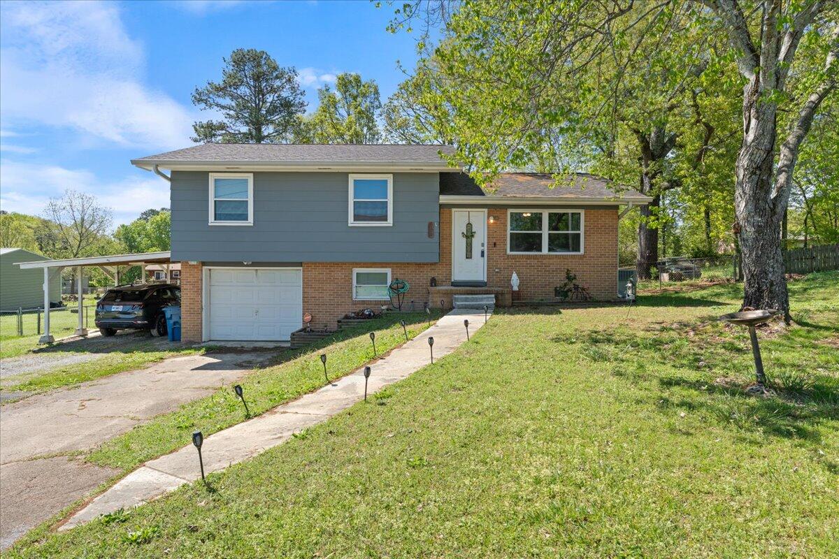 158 Ferndale Drive, Rossville, Georgia image 1