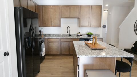 Tiny photo for 150 W Acklin Lane, Dalton, GA 30721 (MLS # 1528519)