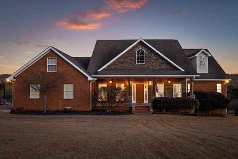 Homes For Sale - 140 Thorncrest Drive<br/> Catoosa County, Ringgold, GA 30736