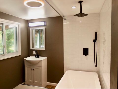 Tiny photo for 102 W 8th Street, Chickamauga, GA 30707 (MLS # 1529458)