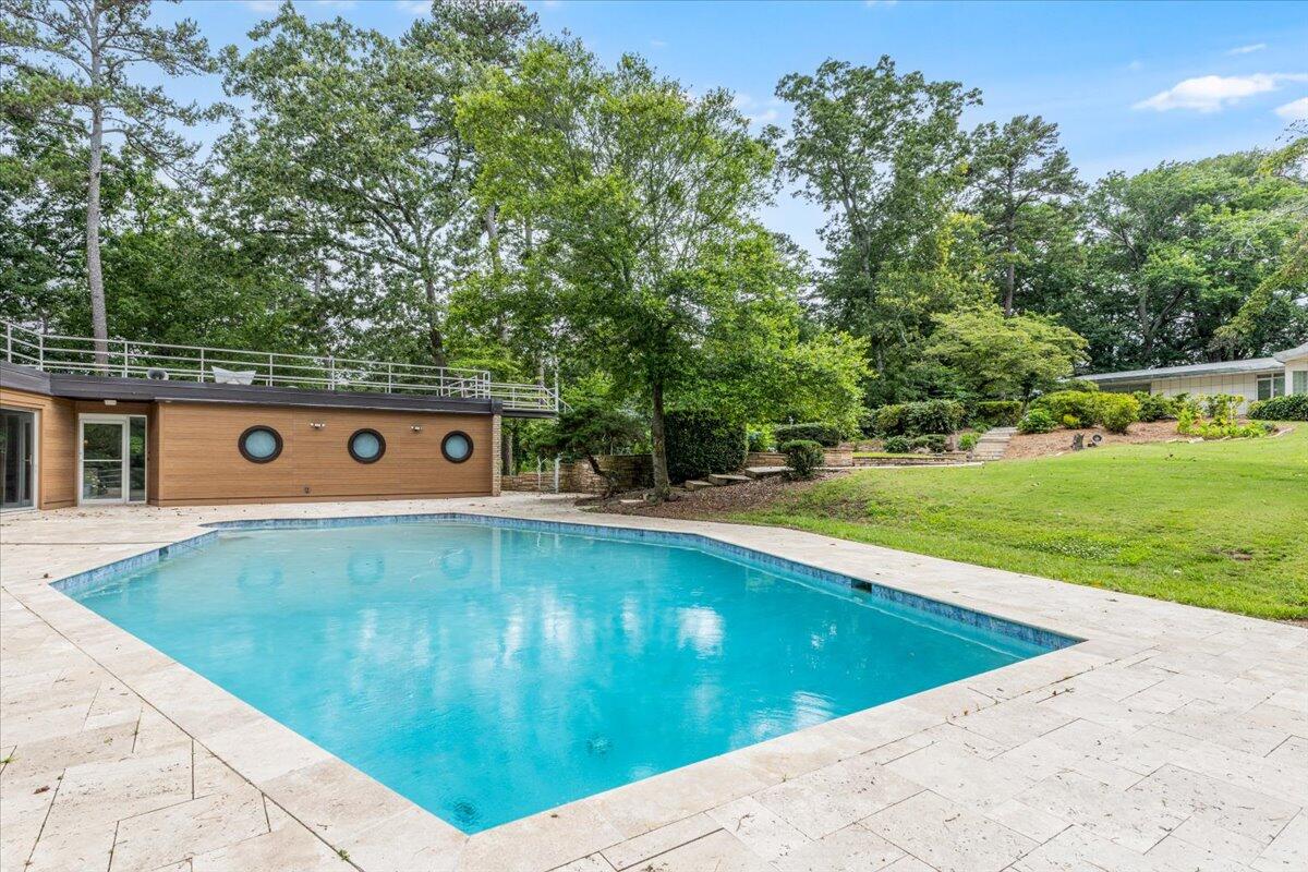 1218 Wildwood Lane