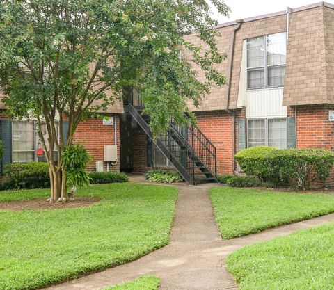 Photo of 900 Mountain Creek Road, Chattanooga, TN 37405 (MLS # 1515719)