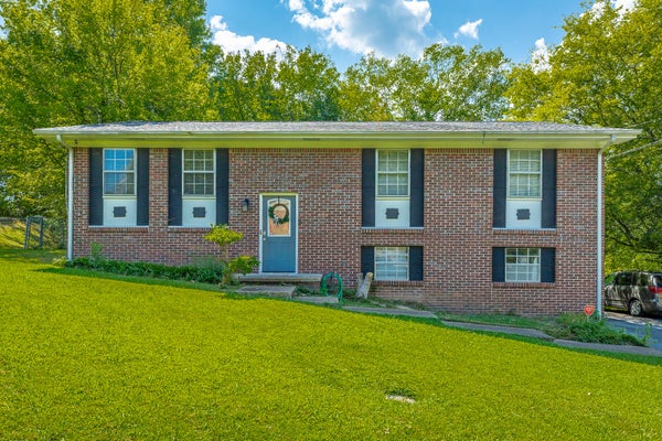 1114 CHARWOOD LN, HIXSON, TN 37343 - Image e4ad3d5b77e45c07edfbc8cc540a1da9/3397167940