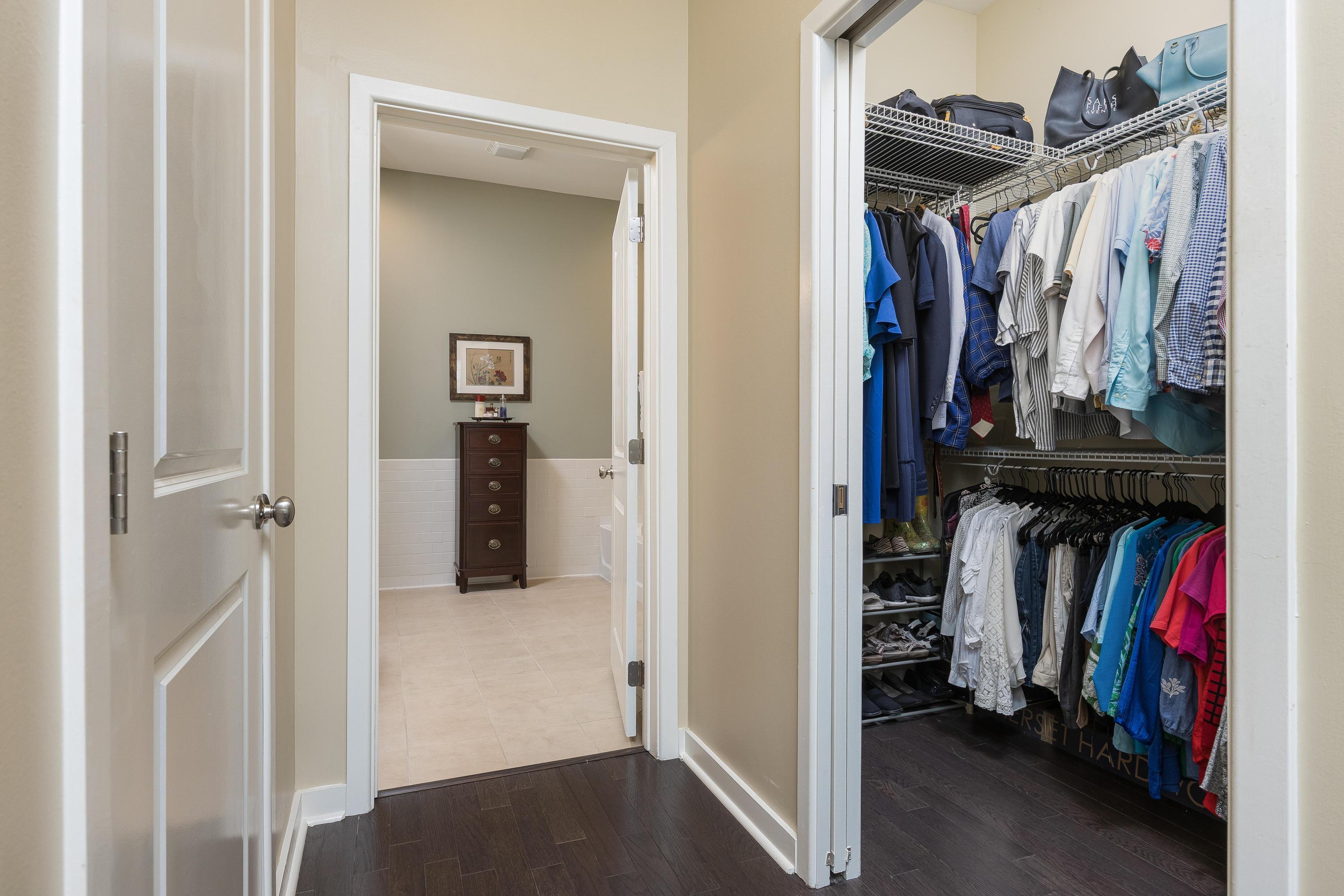 200 Manufacturers Road #APT 241, Chattanooga, Tennessee image 25