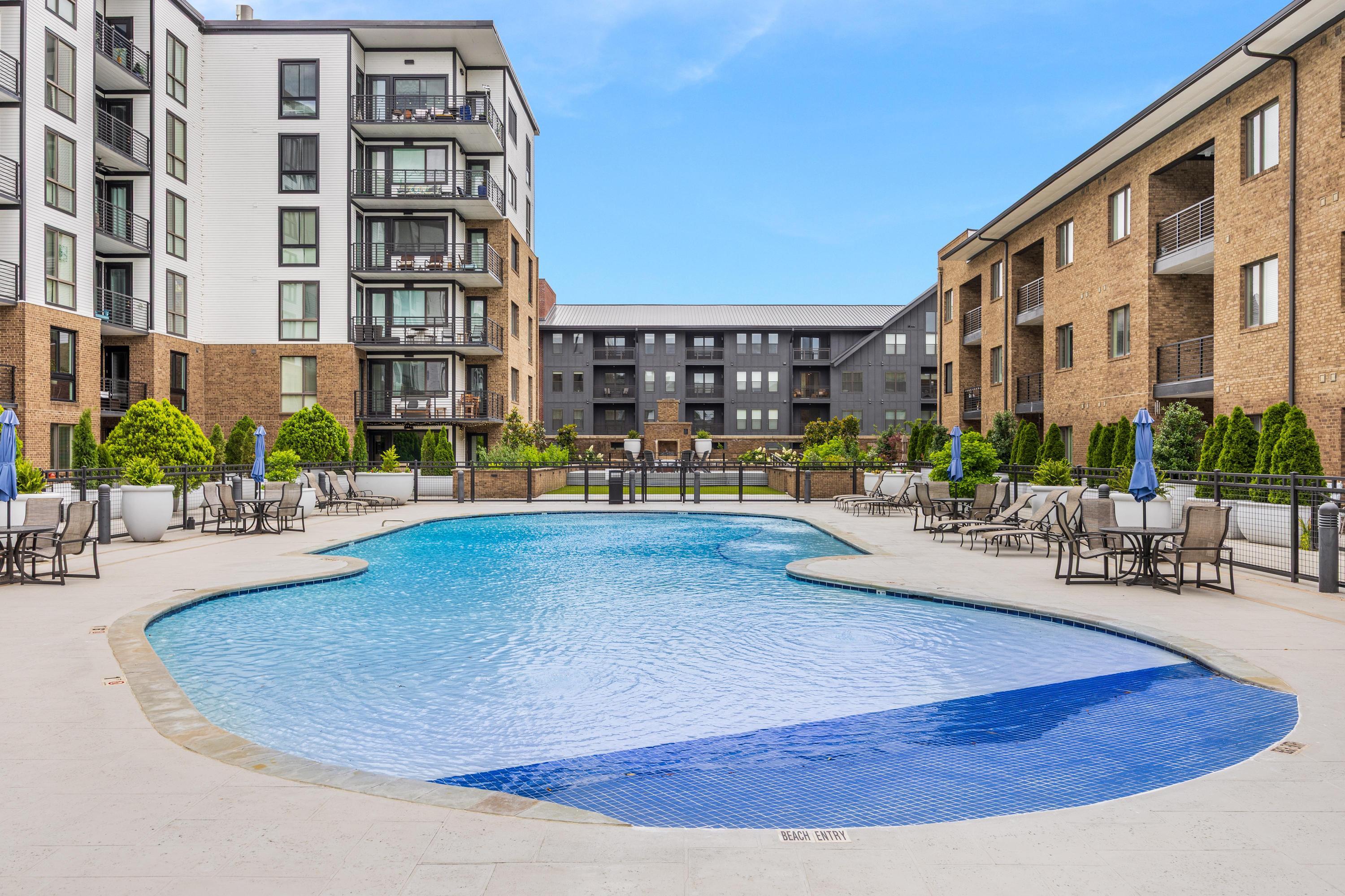 200 Manufacturers Road #APT 241, Chattanooga, Tennessee image 33