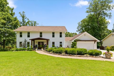 Homes For Sale - 9321 Royal Shadows Drive<br/> Hamilton County, Chattanooga, TN 37421