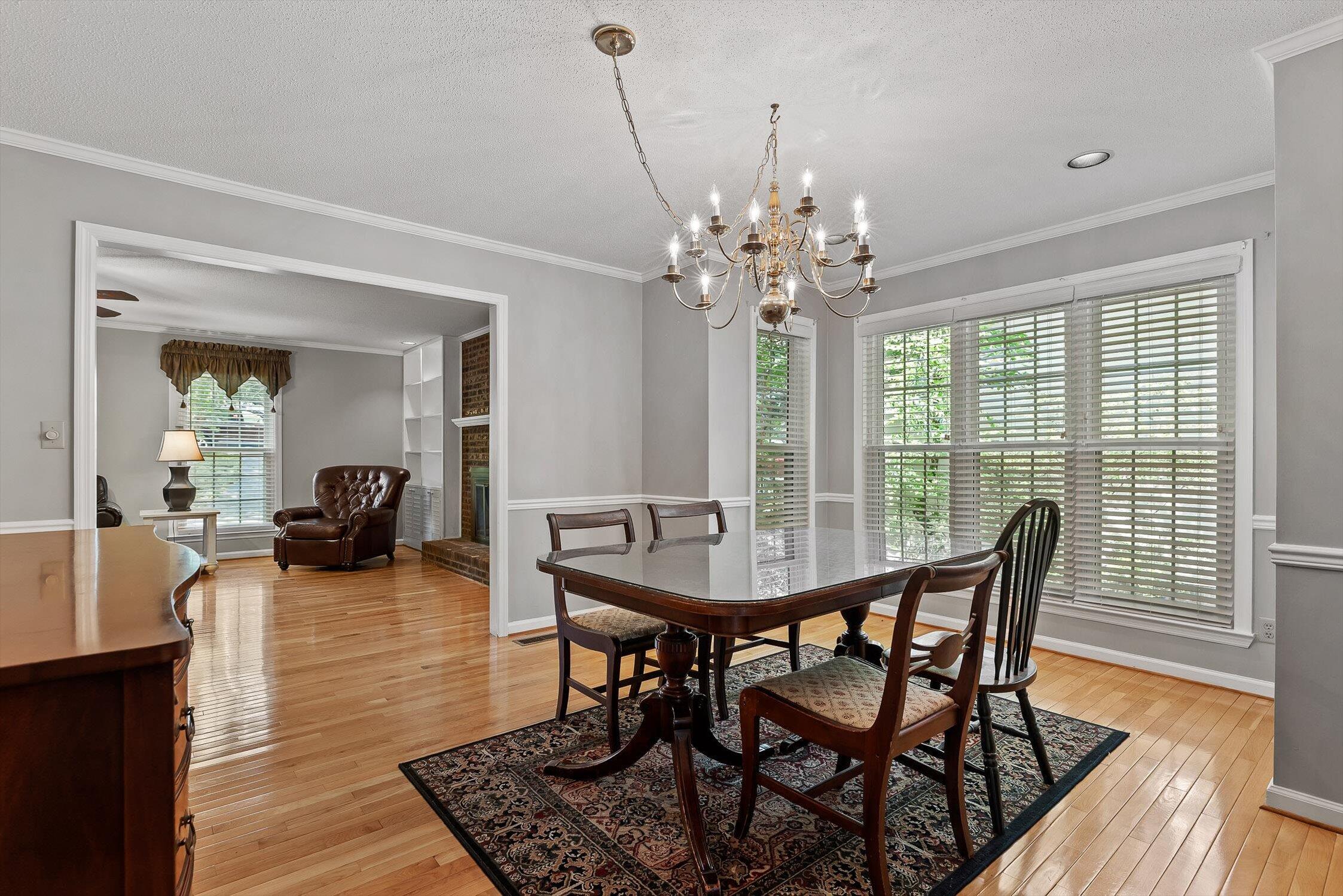 Chattanooga, Tennessee 37421, United States, 4 Bedrooms Bedrooms, ,5 BathroomsBathrooms,Residential,Active,146831