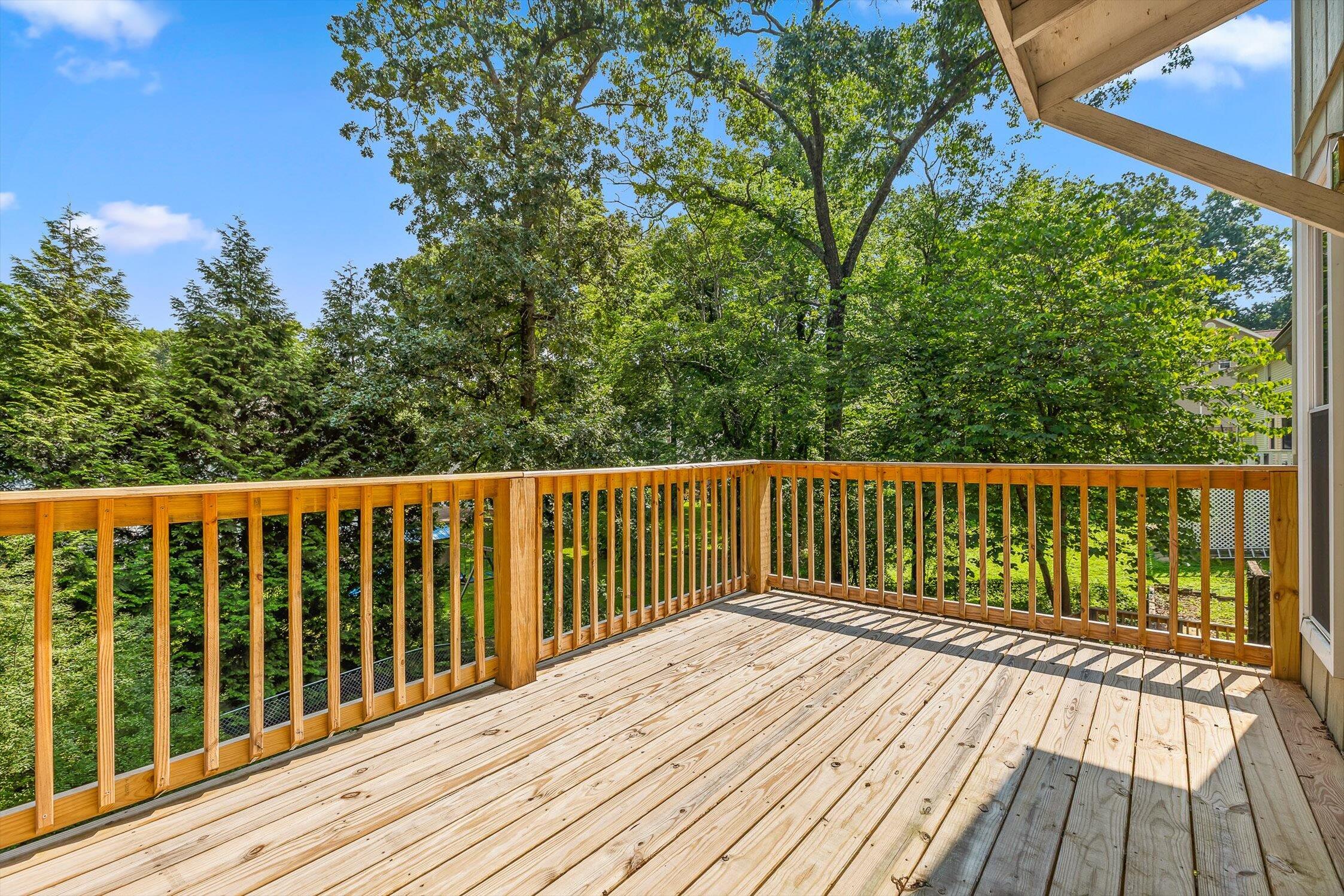 Chattanooga, Tennessee 37421, United States, 4 Bedrooms Bedrooms, ,5 BathroomsBathrooms,Residential,Active,146831