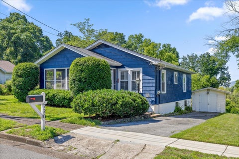 Photo of 720 Mount Vernon Avenue, Chattanooga, TN 37405 (MLS # 1536660)
