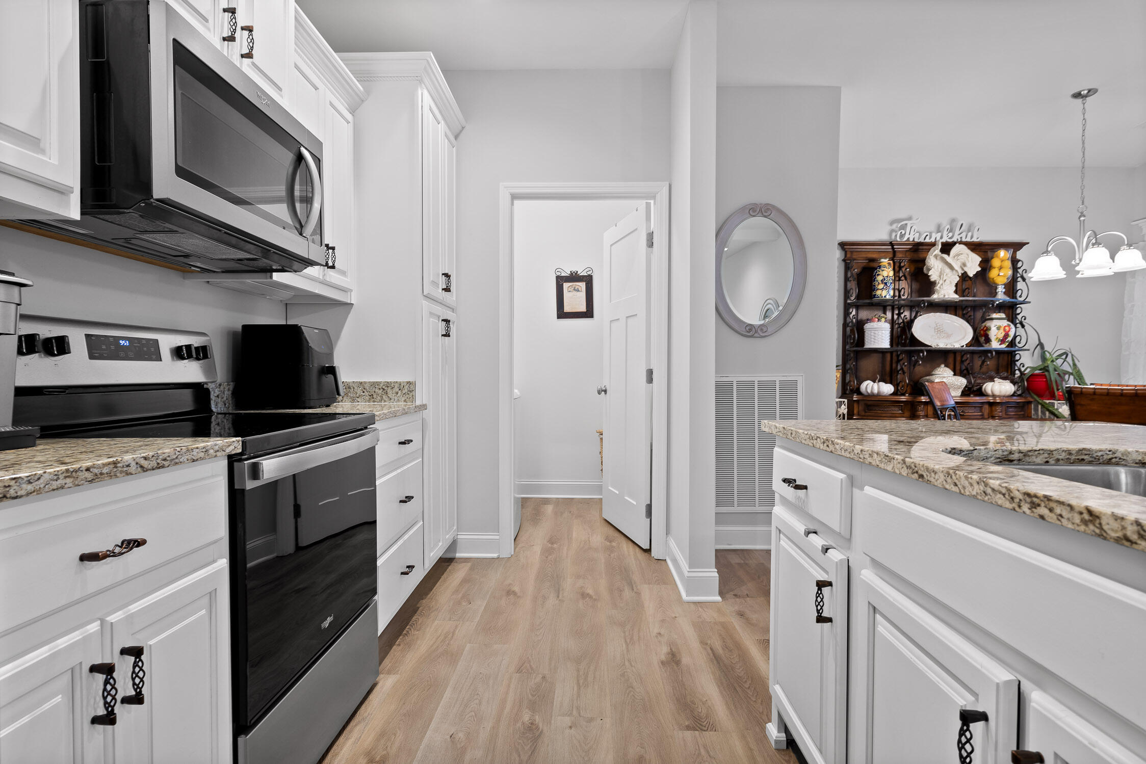 Ringgold, Georgia 30736, United States, 2 Bedrooms Bedrooms, ,2 BathroomsBathrooms,Residential,Active,8558