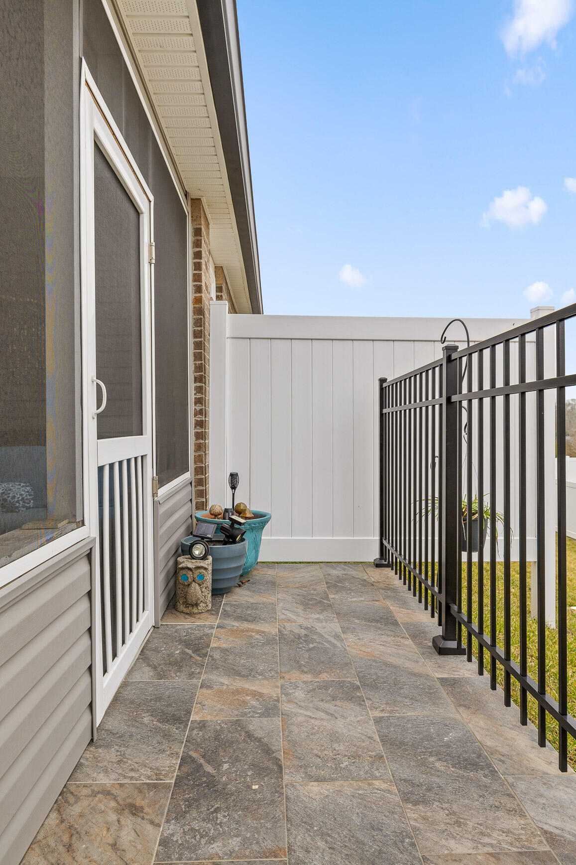 Ringgold, Georgia 30736, United States, 2 Bedrooms Bedrooms, ,2 BathroomsBathrooms,Residential,Active,8558