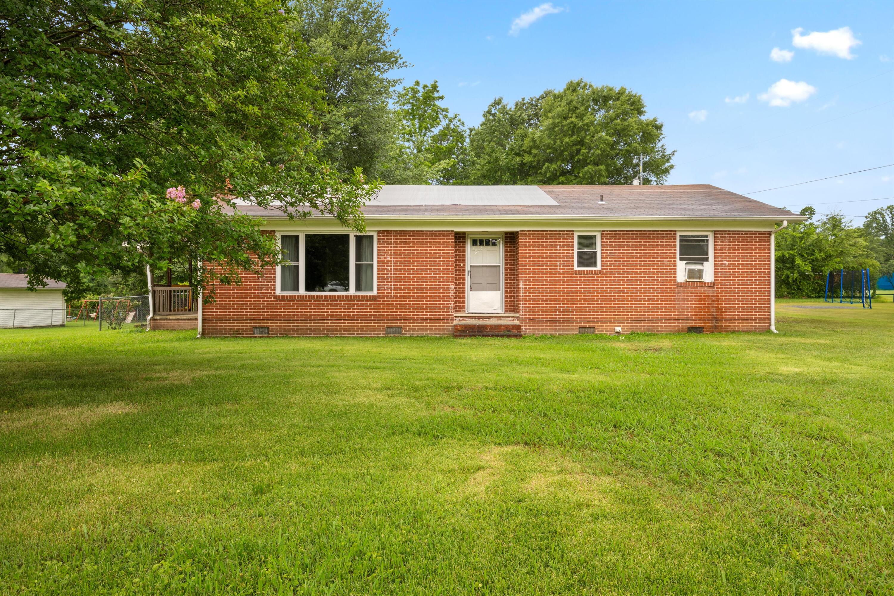 2524 Spring Place Road, Cleveland, Tennessee image 1