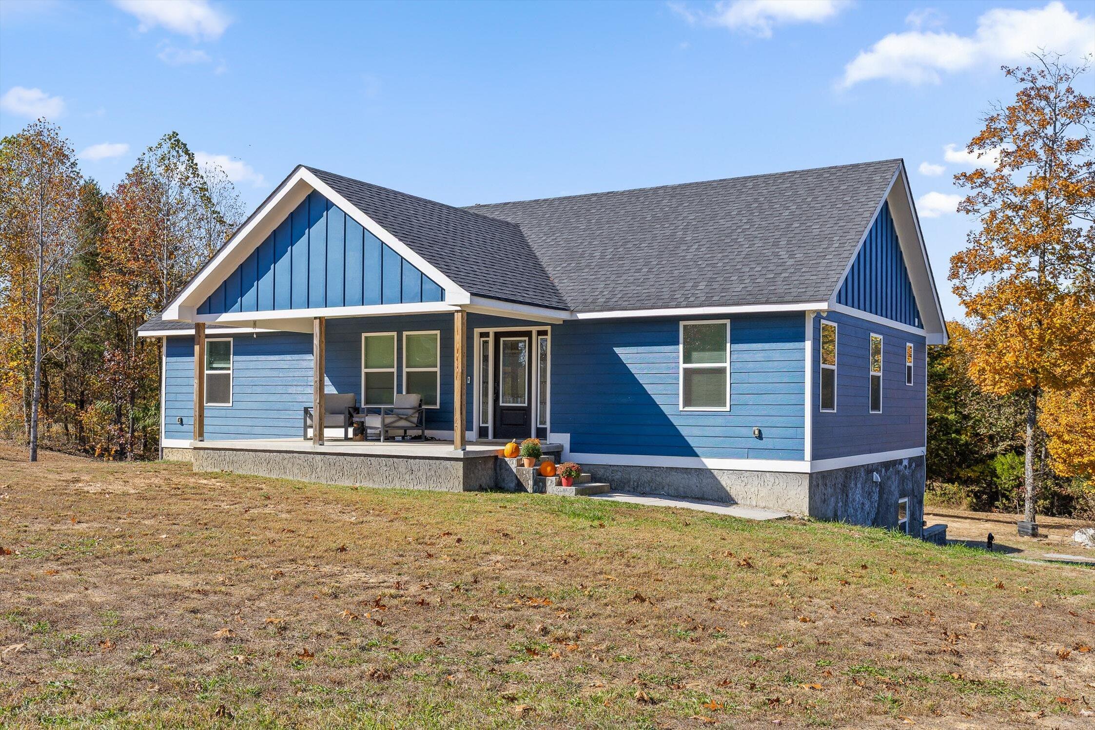 Trenton, Georgia 30752, United States, 3 Bedrooms Bedrooms, ,3 BathroomsBathrooms,Residential,Active,240470